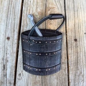 Sexton Wall Plaque Vintage 1966 587 Rustic Bucket Pail Cast Metal Brown 7"